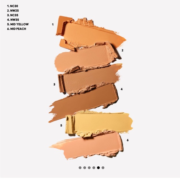 Brand new, never used MAC correct and conceal palette! - Picture 3 of 4